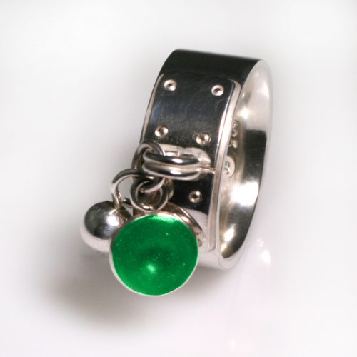 Ashes Jewellery-Tiffany Style Birthstone Ring - May Emerald